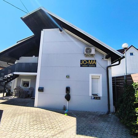 Jo-Ma Apartma - Free Parking リュブリャナ エクステリア 写真